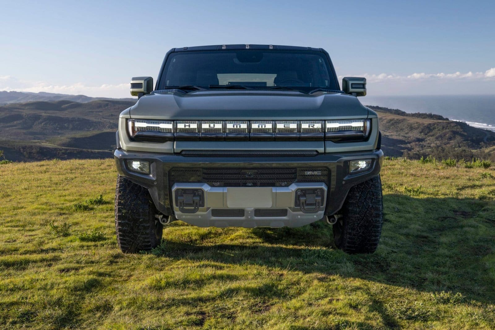 2024 gmc hummer ev suv 312 scaled