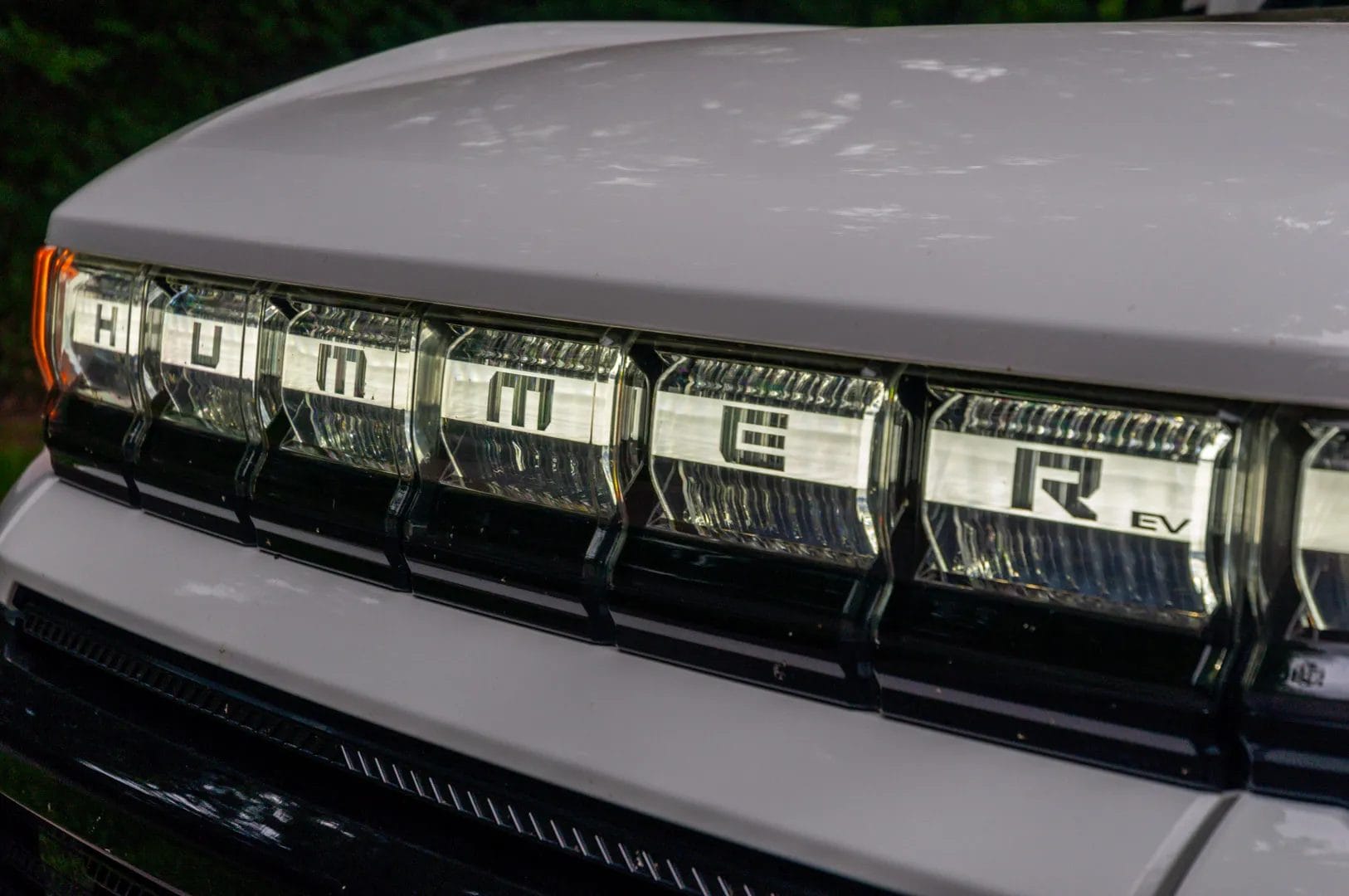 gmc hummer ev 100890098 h