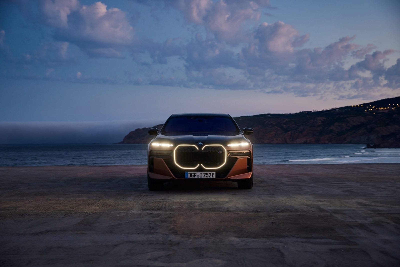 P90523479 highRes the bmw i7 m70 xdriv scaled