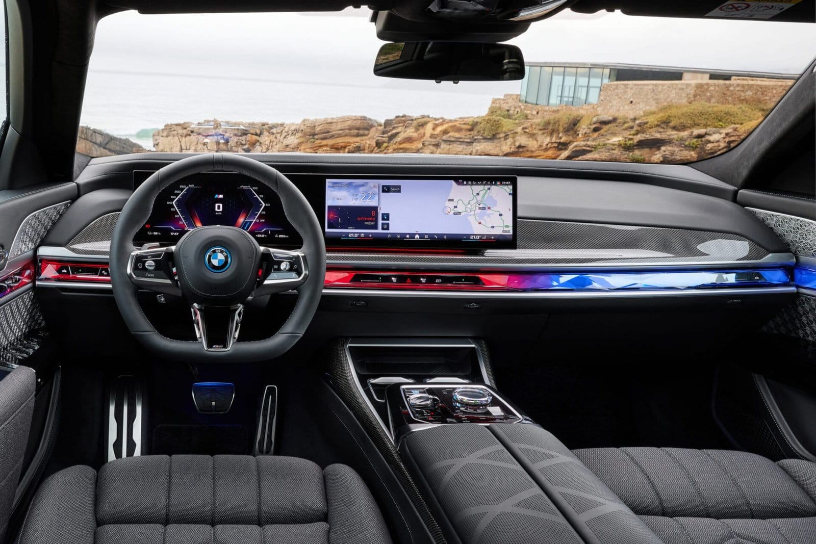 P90523513 highRes the bmw i7 m70 xdriv scaled