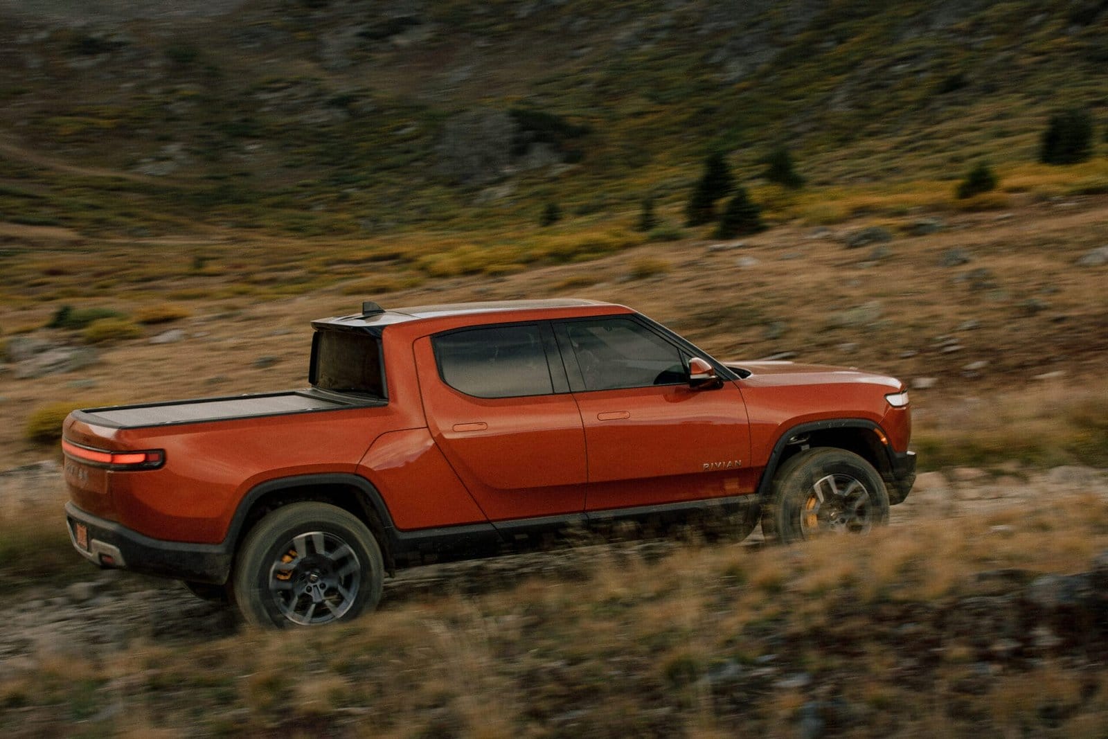 2022 Rivian R1T 17 scaled