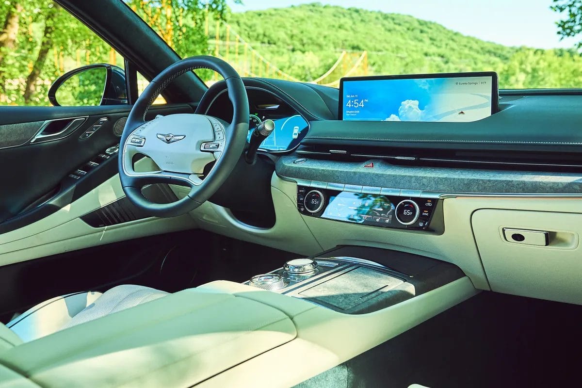 2023 genesis electrified g80 004