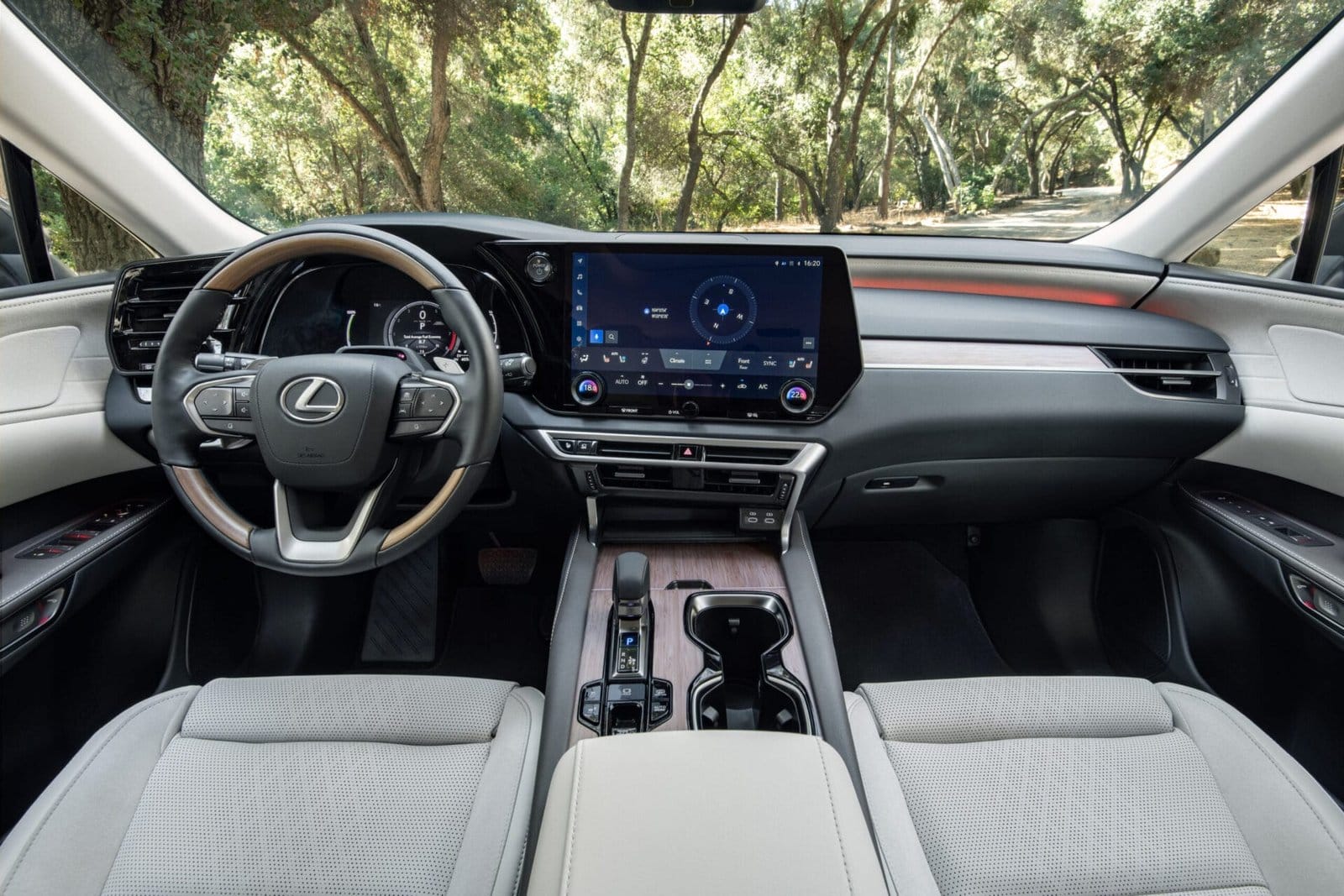 23rx 450h luxury cloudburstgray macadamia phev1653 scaled