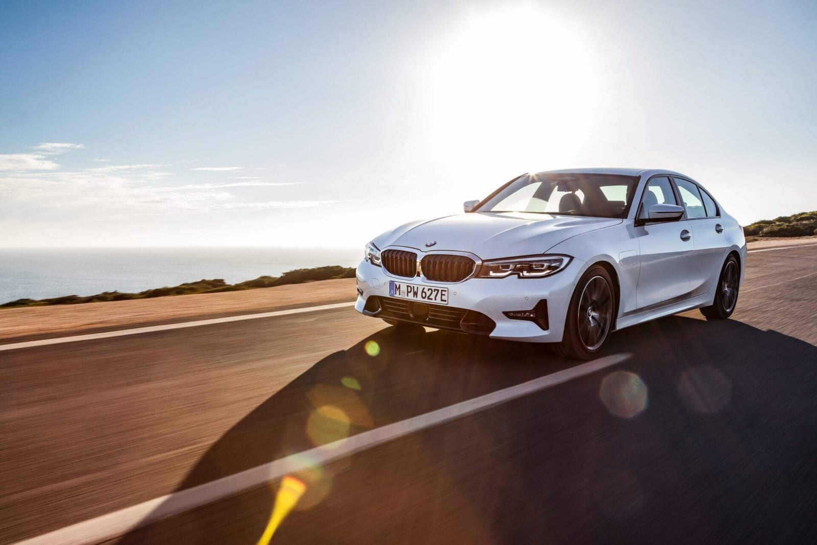 P90330006 highRes the all new bmw 330e 1 scaled