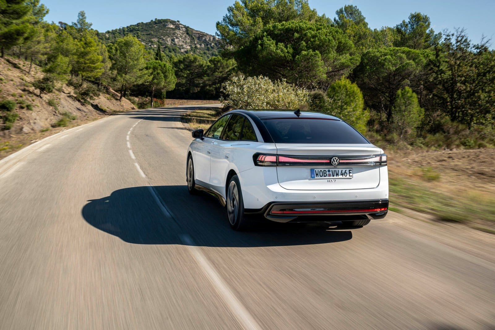 volkswagen id7 scenic drive