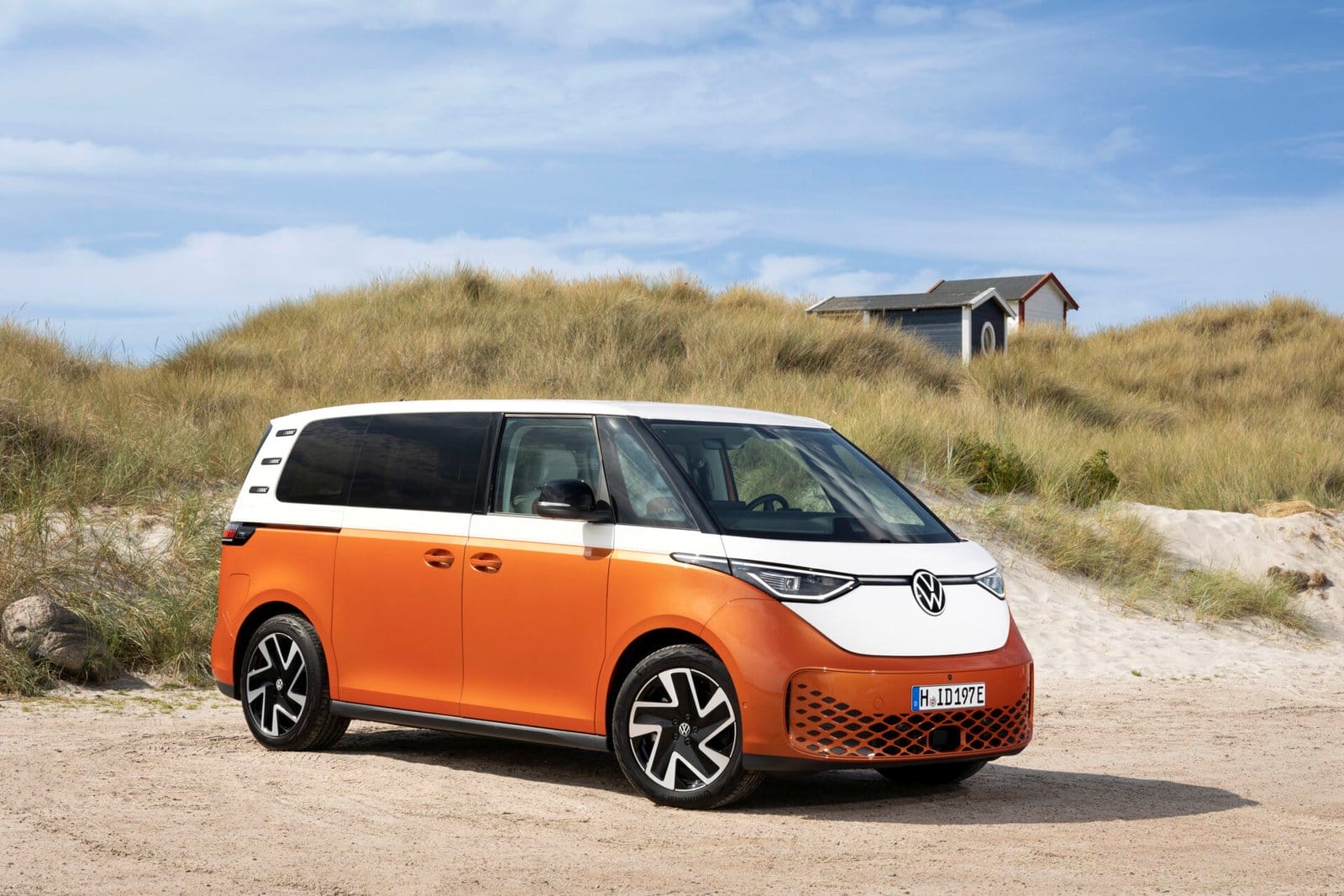 volkswagen id buzz electric vehicle sandy dunes
