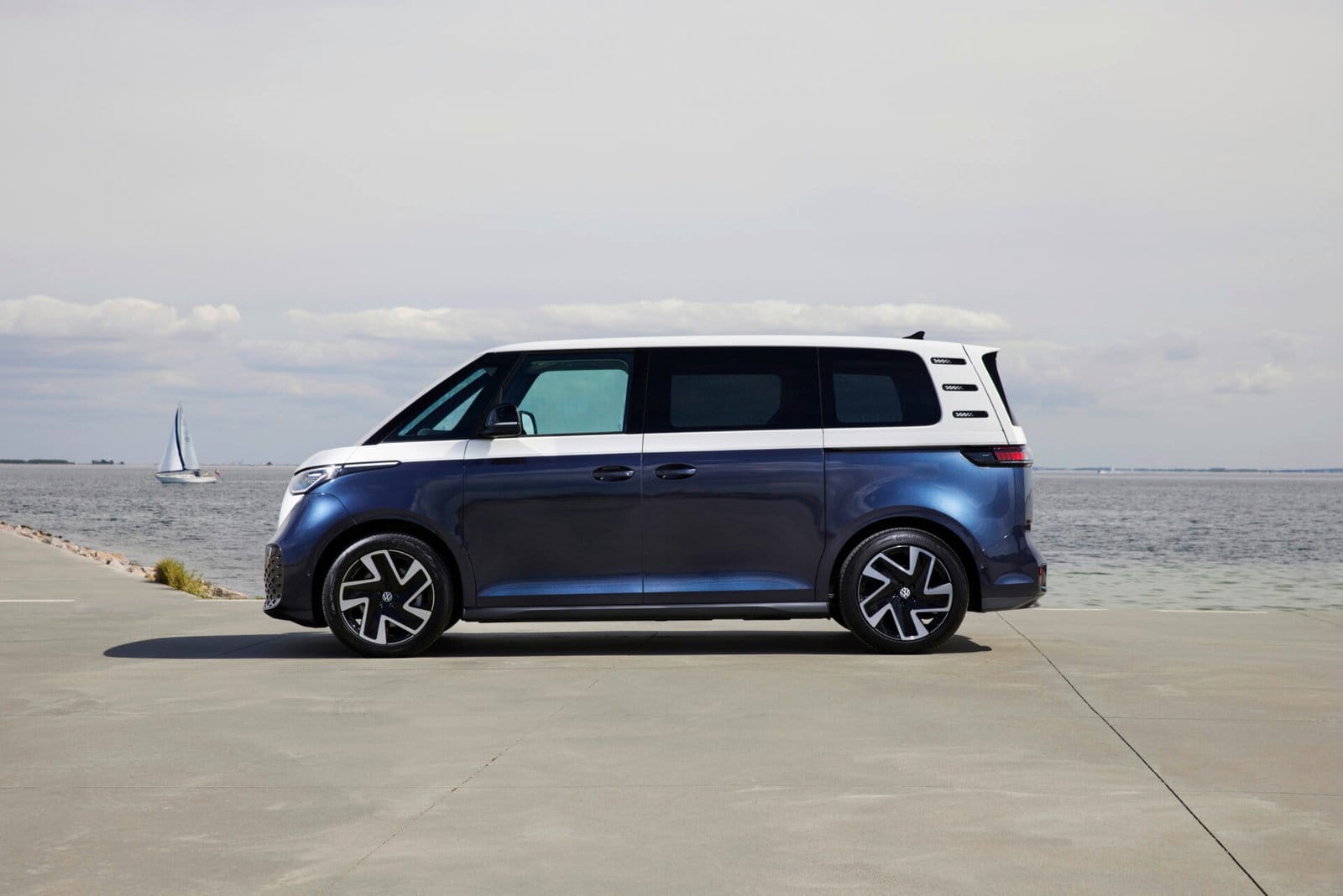 volkswagen id buzz electric vehicle side view