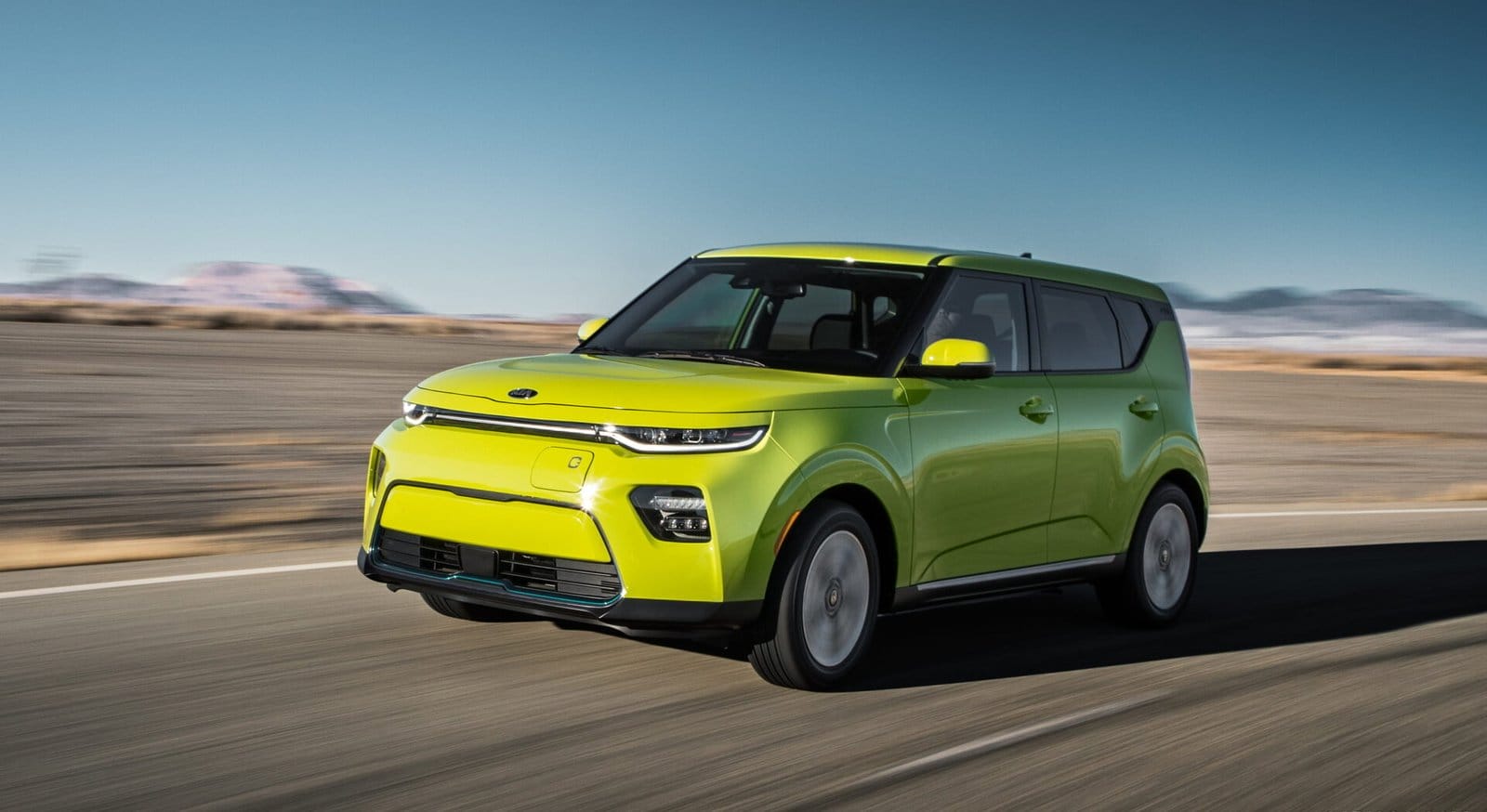 kia soul ev electric vehicle desert drive