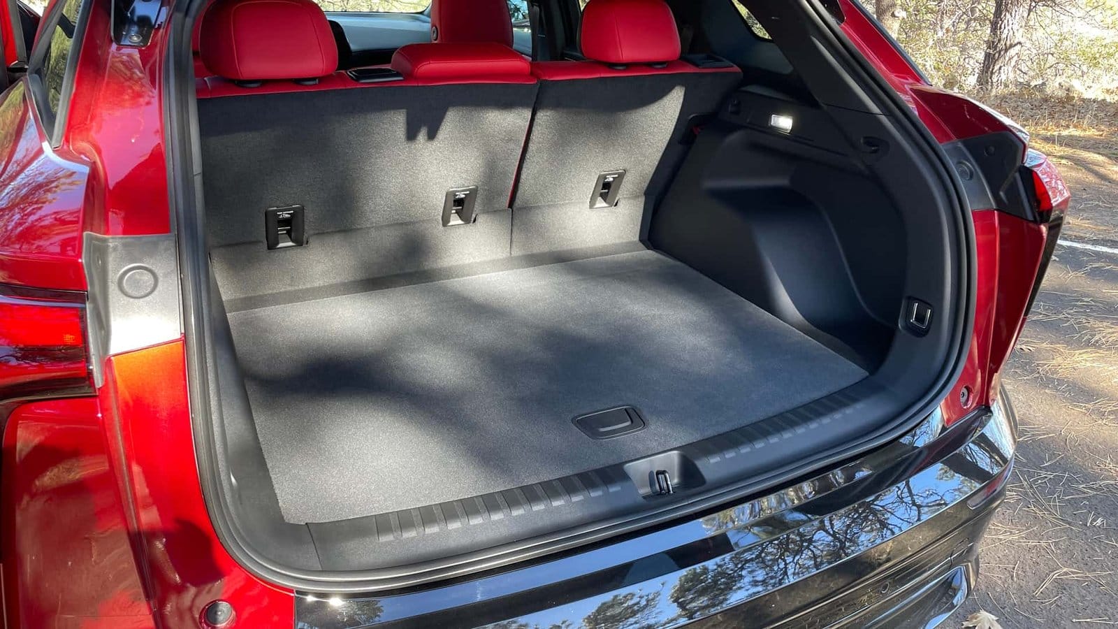 2024 chevrolet blazer ev interior cargo area