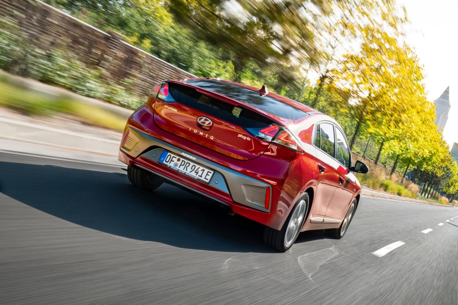 hyundai ioniq electric vehicle hybrid driving