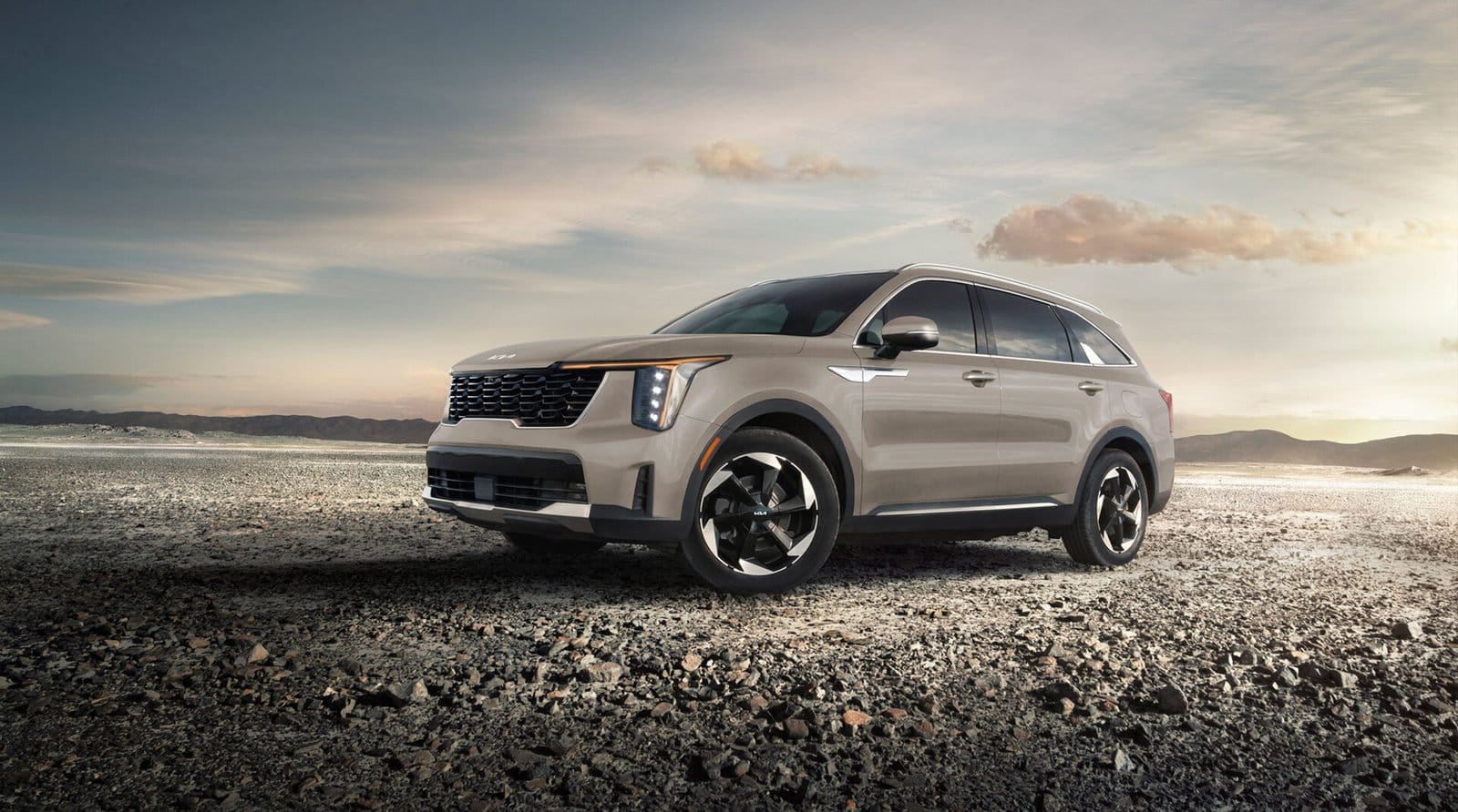 kia sorento phev electric vehicle desert landscape.