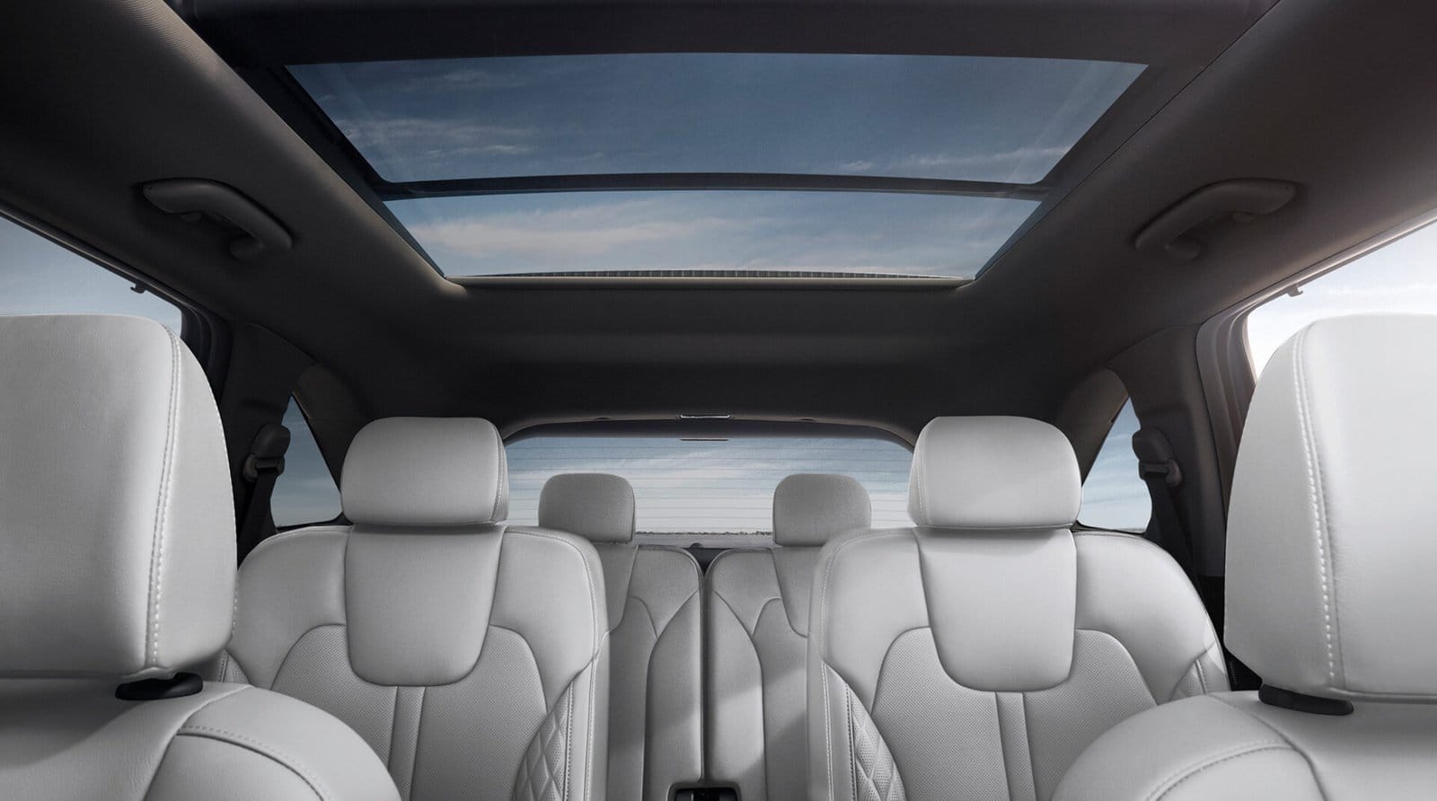 kia sorento phev electric vehicle interior panoramic sunroof