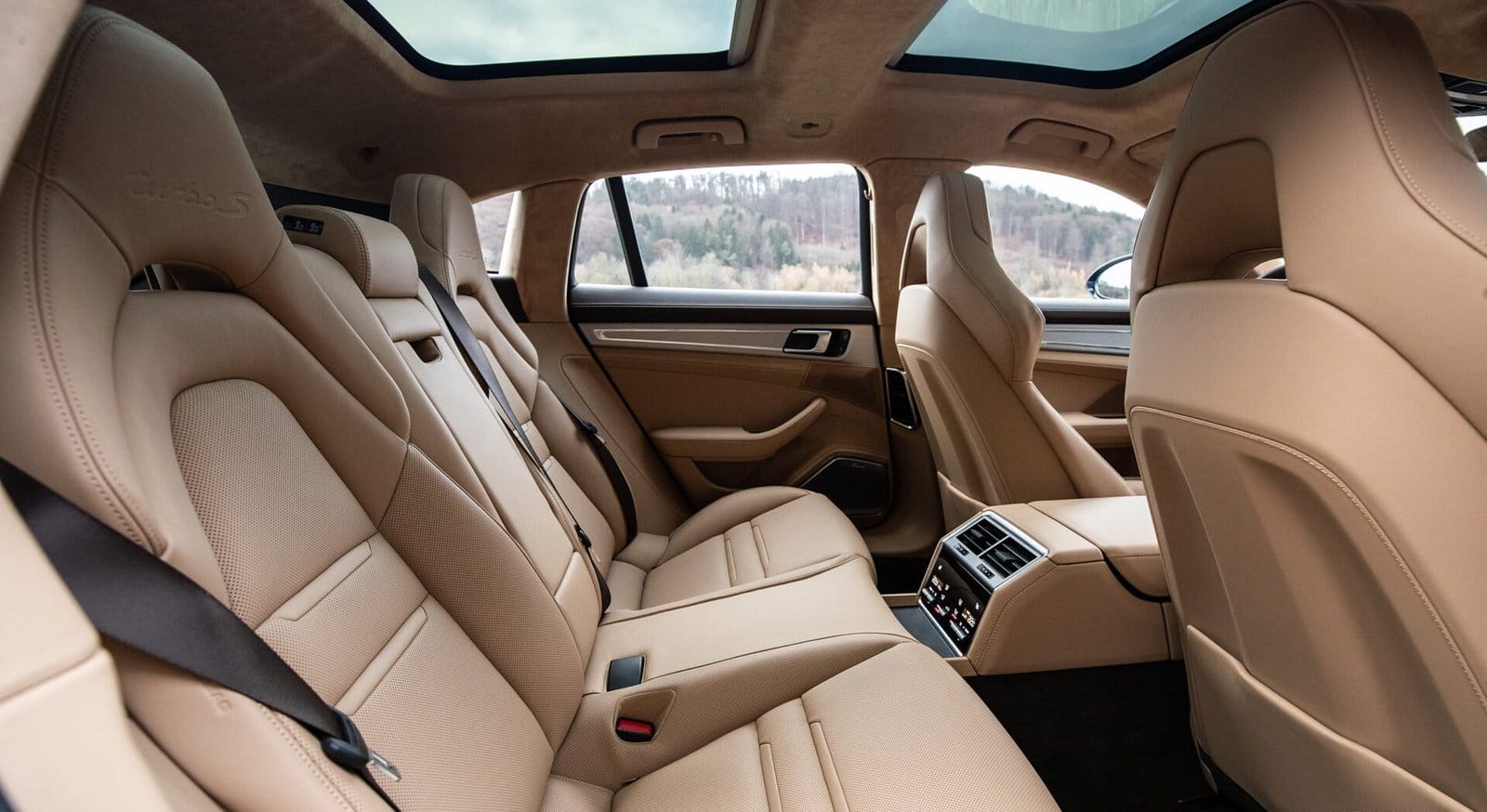 porsche panamera e hybrid electric vehicle rear seat comfort