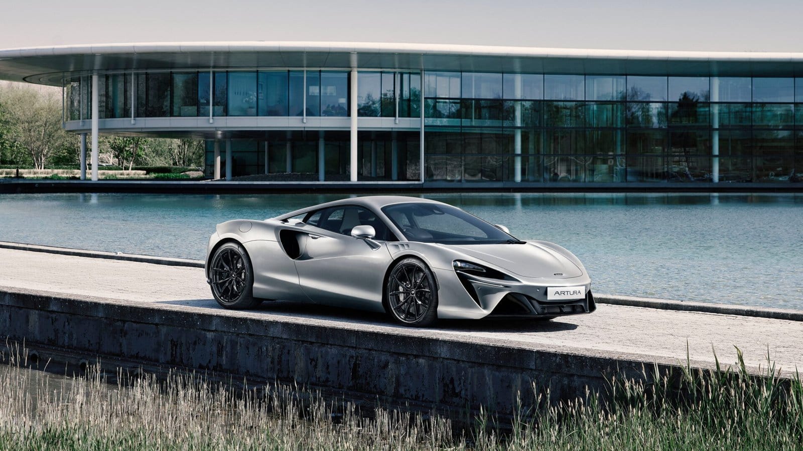 mclaren artura electric vehicle modern architecture